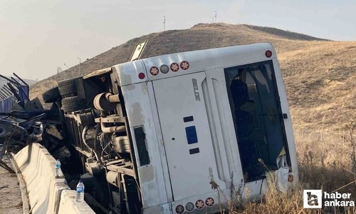 Ankara'da özel bir üniversitenin servis otobüsü devrildi! 2 kişi yaralandı