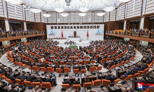 Torba teklif Meclis Genel Kurul'da kabul edildi! Memur ve emekli maaş zamları yasalaştı!