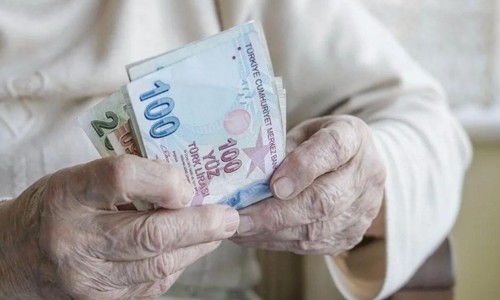 Emeklilere yeşil ışık yanmıştı! Emekli maaşlarına yeni zam ne düşünülüyor?