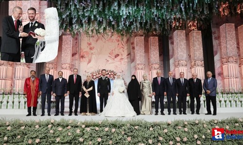 Cumhurbaşkanı Erdoğan, yeğeni Usame Erdoğan'ın nikah şahitliğini yaptı!