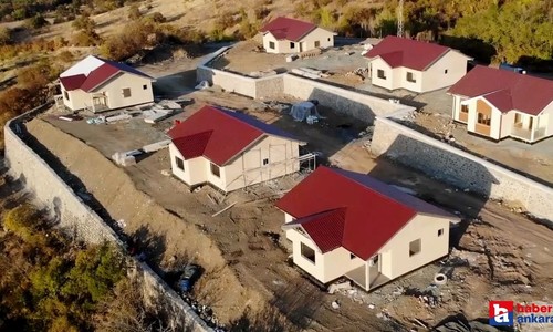 Bakan Özhaseki deprem bölgesinde yapılan evlerle ilgili açıklamalarda bulundu
