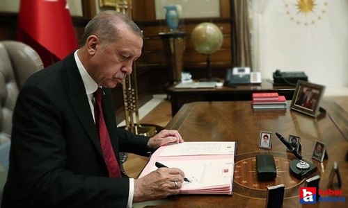 4 Kasım tarihli Cumhurbaşkanı atama kararları Resmi Gazete'de!