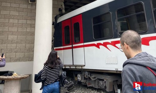 İzmir'de Bornova Sanayi durağında metro kazası meydana geldi