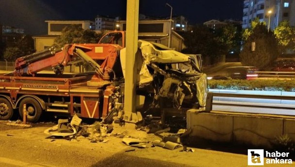 Ankara Yenimahalle'de vinç bariyerlere çarptı! 2 kişi yaralandı