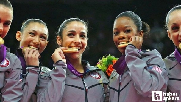 Sporcular madalyalarını neden ısırır? İşte sebebi!