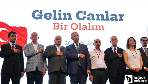Keçiören Belediyesi matem lokması ve aşure ikramı ile kardeşlik rüzgarları estirdi