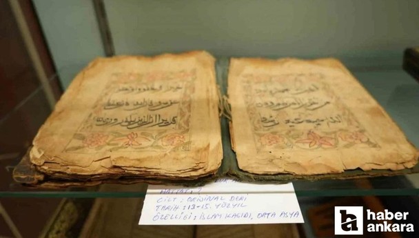 Tarihi el yazma mushaflar Ankara'da tamir oluyor
