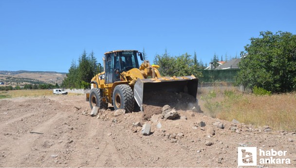 Kahramankazan Belediyesi Fen İşleri Müdürlüğü ilçedeki eksikleri gideriyor