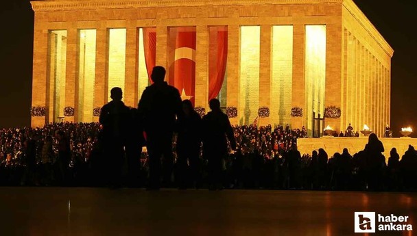 30 Ağustos resmi tatil mi, bankalar, hastaneler, PTT açık mı, kargolar çalışıyor mu?