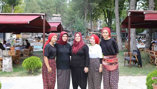 Ankara'da annesinden öğrendiği lezzetlerle kendi işinin patronu oldu