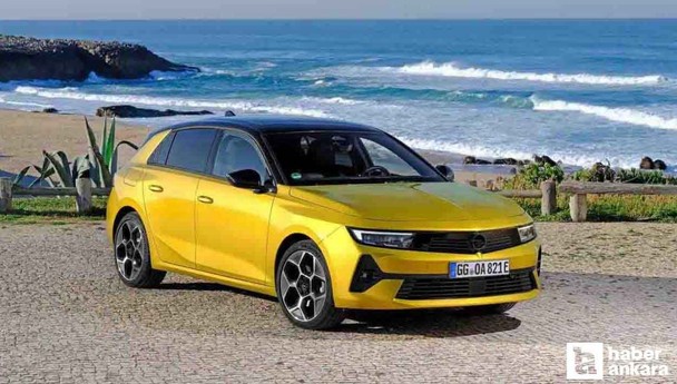 Opel Astra model sıfır kilometre araç özel indirim ile satışta!