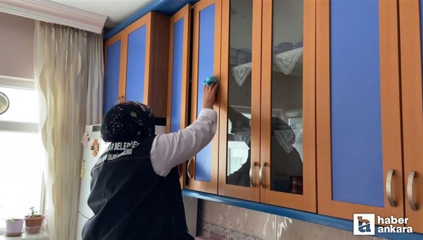 Pursaklar Belediyesi özel gereksinimli vatandaşlara ev temizliği hizmeti sunuyor