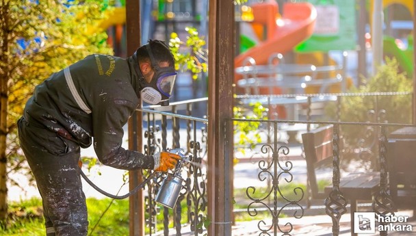 Keçiören Belediyesi ilçedeki parkları yenilemeye devam ediyor