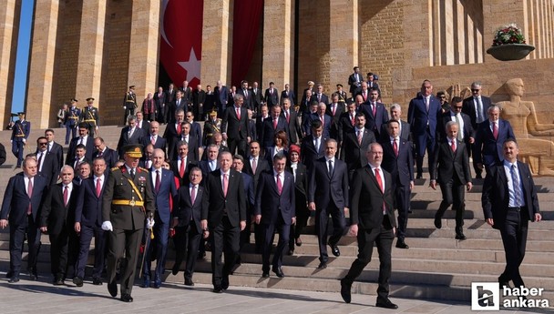 Devlet Erkanı 29 Ekim'de Anıtkabir'e çıkarma yaptı
