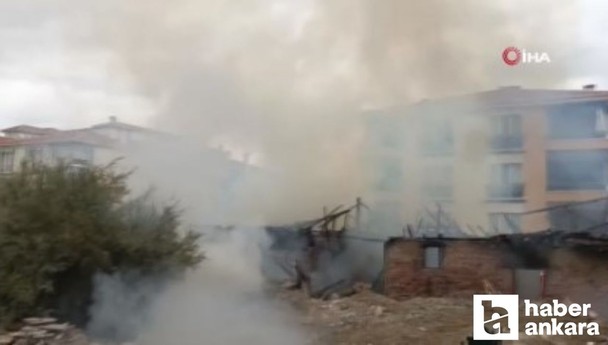 Ankara Sincan'da korkutan ahır yangını