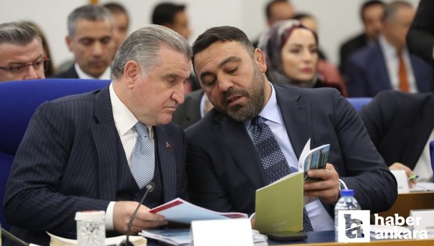 Bakan Bak: “Öğrencilerimizin yüzde 97'sini yurtlarımıza yerleştirdik”
