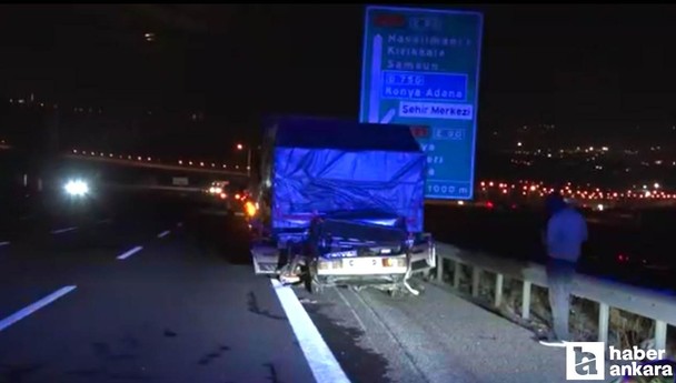 Ankara'da trafik kazasında hurdaya dönen araçta sürücü hayatını kaybetti