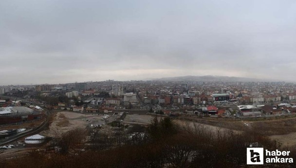 Kırıkkale'nin simgesi Kaletepe'ye surlarla çevrili seyir terası!