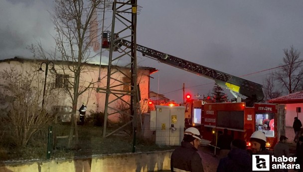 Çankırı’da 2 katlı ahşap evde yangın çıktı! Büyük hasar oluştu