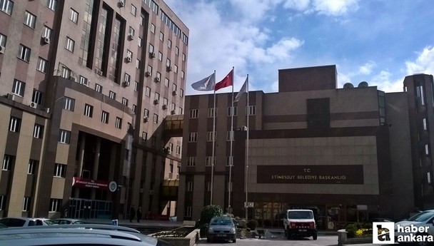 Etimesgut Belediyesi Ak Parti'nin devlet tiyatrosu iddiasına cevap verdi