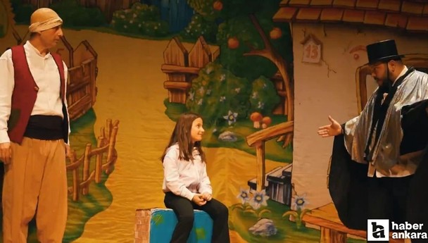 Keçiören Belediyesi minikler için Keloğlan tiyatro oyununa ev sahipliği yaptı