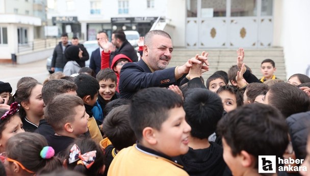 Sincan Belediye Başkanı Ercan'dan Yenikent Okulu'na ziyaret!