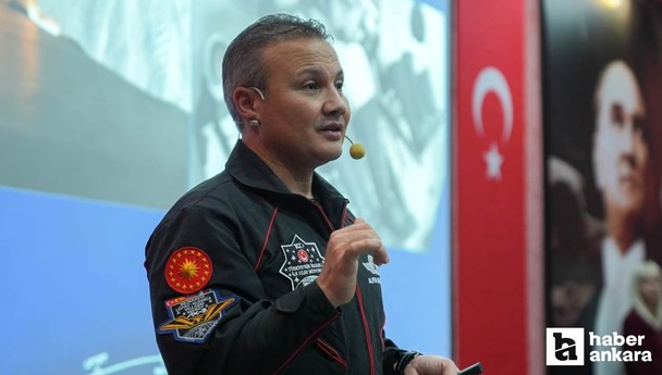 Alper Gezeravcı Ankara'da üniversite öğrencilerine uzay yolculuğunu anlattı
