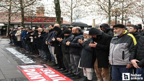 İsrail’in saldırısında ölen Filistinli gazeteciler için Ankara’da gıyabi cenaze namazı kılındı