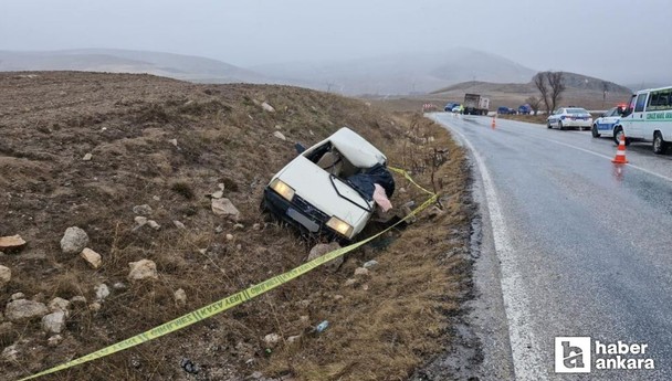 Çorum'da zincir markete ait kamyon otomobile çarptı! 1 ölü!