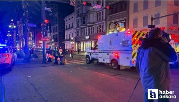 ABD'de araç kalabalığın arasına daldı 10 kişi öldü, 30 kişi yaralandı!