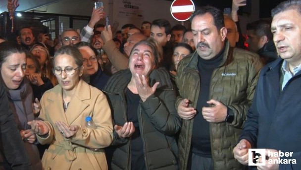 Ferdi Tayfur'u hayranları Antalya'dan gözyaşlarıyla uğurladılar!