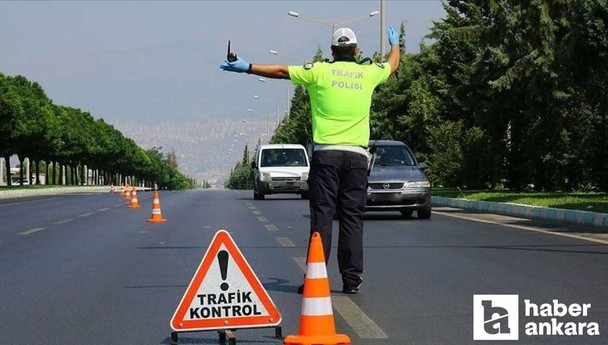Yılın ilk 20 gününde hız ihlali ile ilgili 296 bini aşkın işlem yapıldı