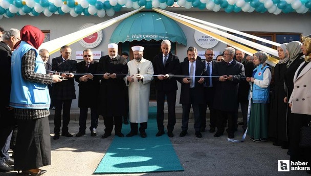Ali Erbaş Gölbaşı İyilik Çarşısı'nın açılışına katıldı