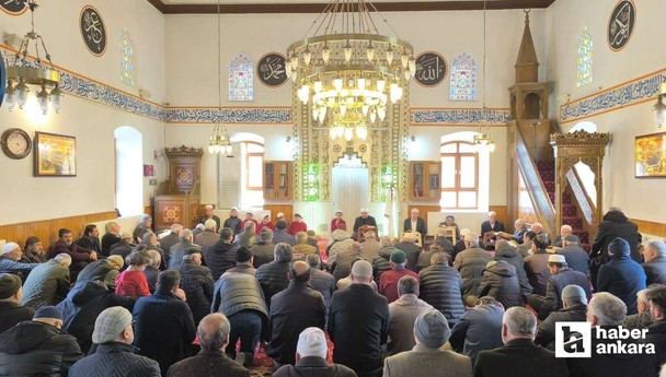 Akyurt'ta genç hafızların mukabele geleneği devam ediyor