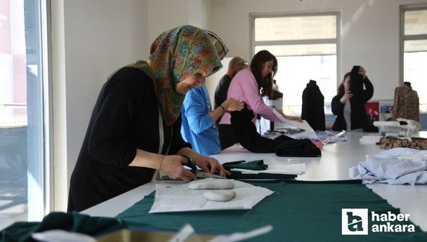 Etimesgut Belediyesi, ihtiyaç sahibi çocuklara kıyafet üretiyor