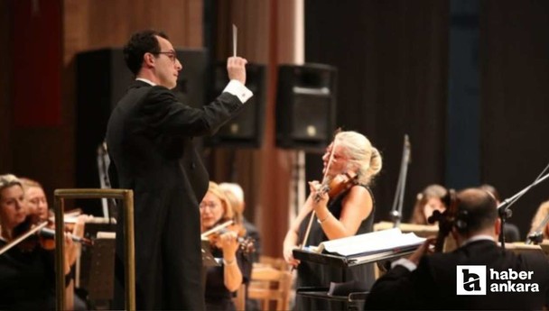 CSO Şefi Deliorman'dan büyük başarı! Tarihi Bolşoy Tiyatrosu'nda konser yönetti