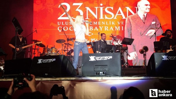 Etimesgut Belediyesi 23 Nisan kutlamaları Aleyna Tilki konseriyle zirve yaptı