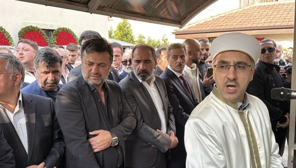 Bülent Uygun'un kızı Almina son yolculuğuna uğurlandı