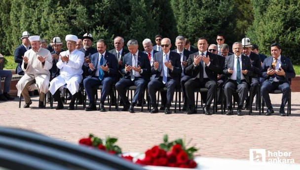 TBMM Başkanı Kurtulmuş, Bişkek'te Ata-Beyit Ulusal Tarih ve Anıt Kompleksi'ni ziyaret etti