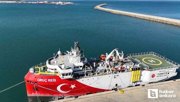 Somali Cumhurbaşkanı Mohammud, Oruç Reis araştırma gemisini ziyaret etti