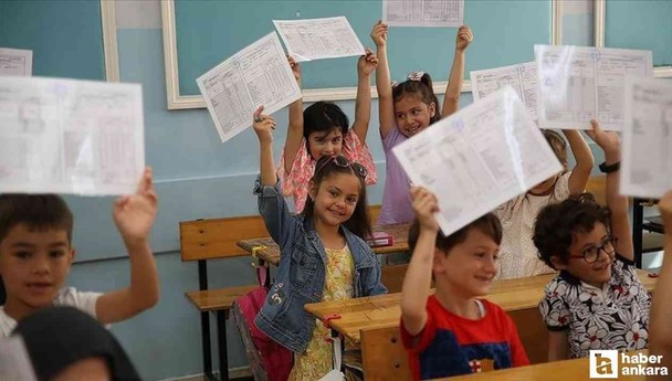 20 milyondan fazla öğrenci için son ders zili 20 Haziran'da çalacak