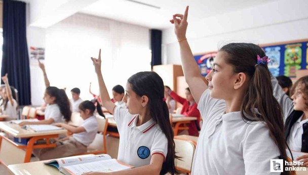 Okullarda forma dönemi başlıyor: Detaylar belli oldu