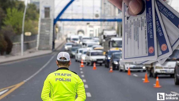 Eski tip ehliyetlerin yenilenme süresi ay sonunda doluyor!