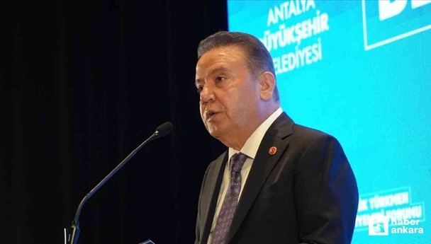 Antalya Büyükşehir Belediye Başkanı Muhittin Böcek tutuklandı