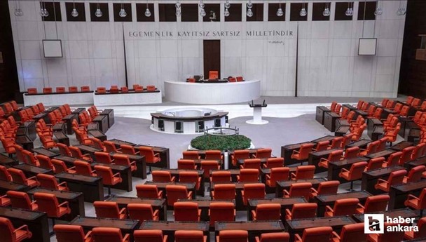 En düşük emekli maaşını 16.881 TL'ye çıkaran kanun teklifi yasalaştı