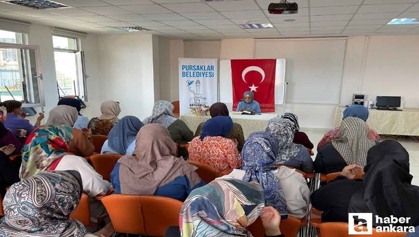 Pursaklar Belediyesi'nin Hanım Evlerinde 15 Temmuz şehitlerine dua