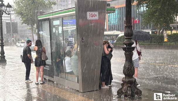 Ankaralılara uyarı: Sıcaklık 8 derece düşecek, yağmur geliyor!