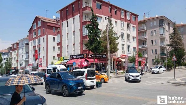 Sincan'da taksi ile otomobil çarpıştı: 1 yaralı