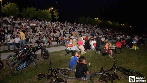 Kahramankazan Belediyesi'nin düzenlediği Yeşilçam Gecesi'ne yoğun ilgi