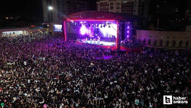 Etimesgut Belediyesi 30 Ağustos kutlamalarına Manifest ve Heybensena konserleriyle başladı